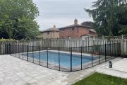 pool fence Waterdown